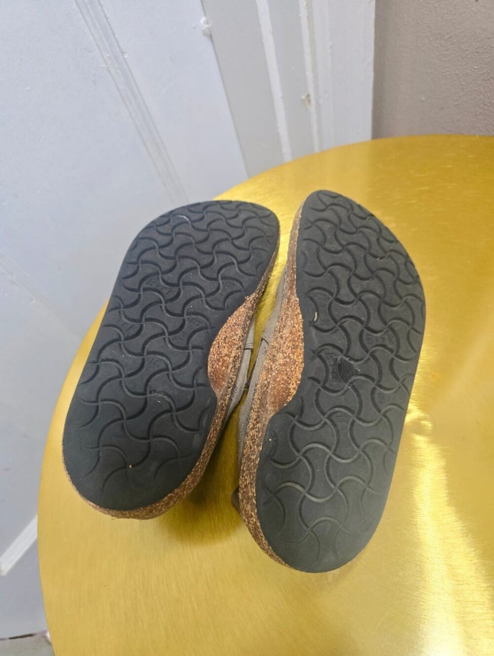 Birkenstock Callan Tan / Gray Taupe Suede Leather Shoes Sz 36 / L5 - Picture 8 of 10